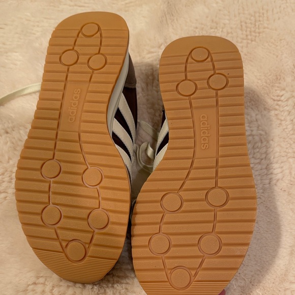 Adidas womens Chocolate and Cream Cloudfoam Sneakers - Picture 3 of 4